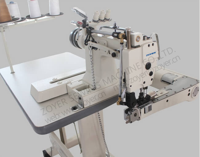ZY928 Zoyer 3-needle feed-off-the-arm chain stitch sewing machines